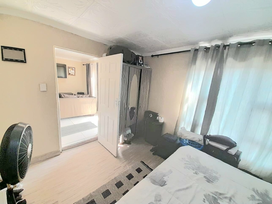 2 Bedroom Property for Sale in Mdantsane Nu 15 Eastern Cape